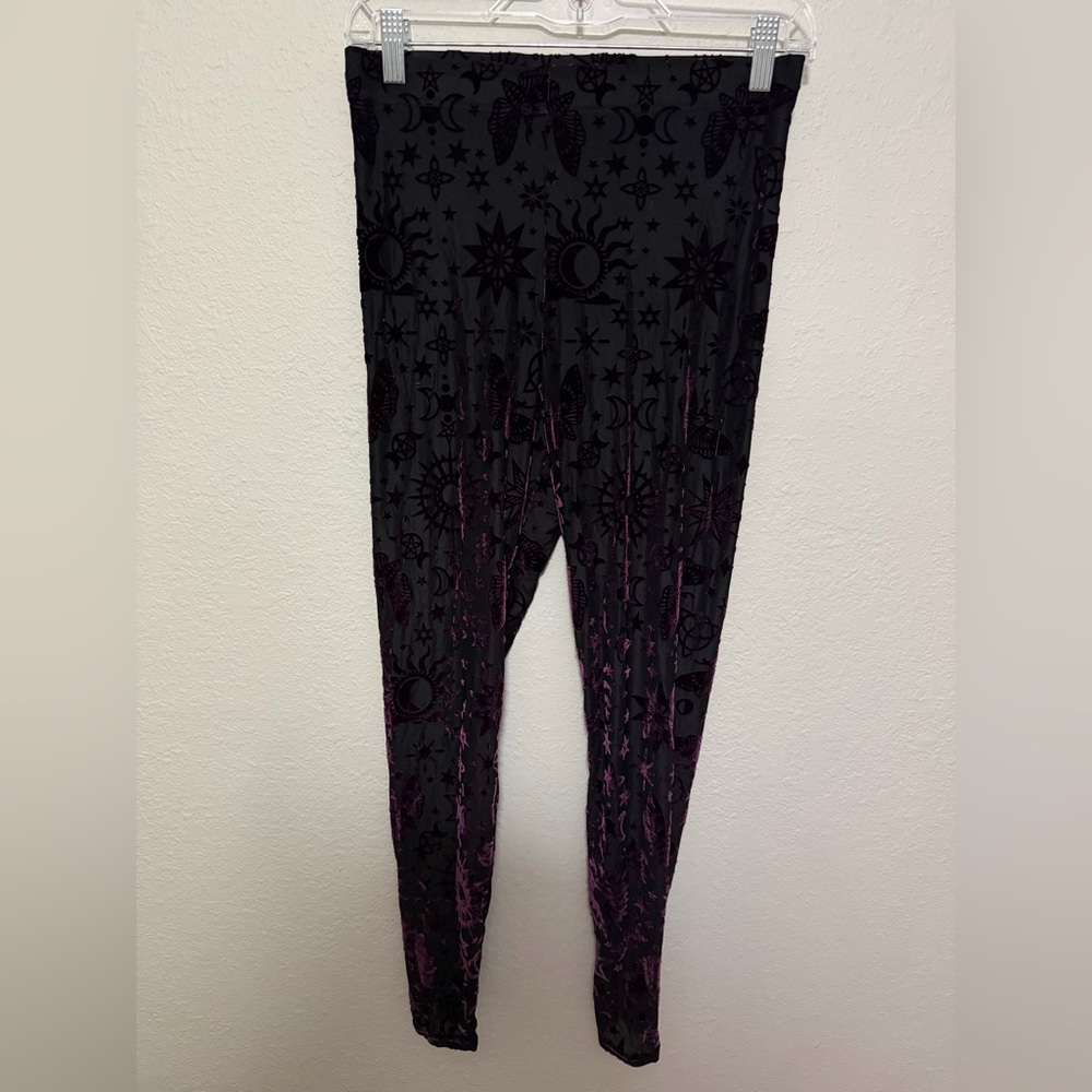 BlackMilk Celestial Patterned Leggings